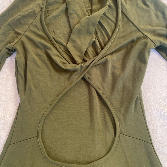 Fabletics Skater Midi Longsleeve open back turtleneck dress skirt - Picture 3 of 6